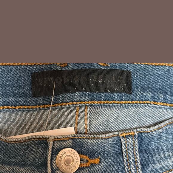 Veronica Beard Baby Boot Jeans | High Rise Beach Wash | Size 28 | USA - Picture 4 of 5